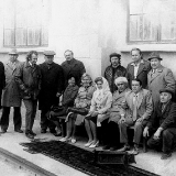 Писатели Николаевщины во время посещения Ингулецкой оросительной системы. 1975 г.