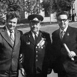 Александр Никитович Умеренков, Иван Иванович Лебеденко и Николай Павлович Яркин. Николаев, площадь Ленина, 1976 год