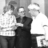 Журналист В. Иваненко, А.М. Топоров и поэт Э.И. Январёв на Николаевском телевидении . 1970-е годы.